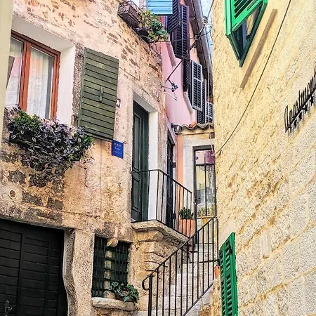 Private Courtyard Medieval Stone In Old Town Rovinj